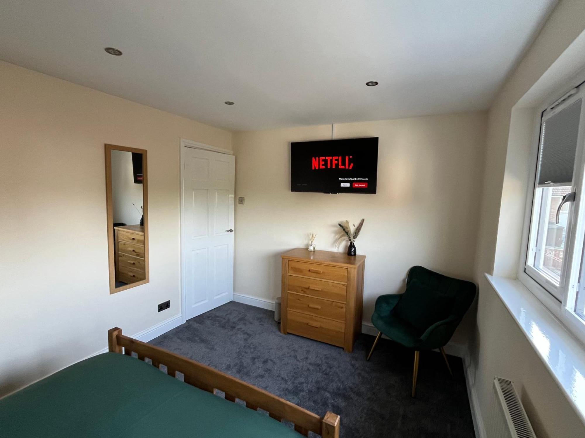 Wilford Charm Spacious 3Br Retreat In Nottingham Exterior photo